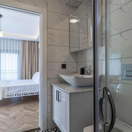 Lovely House With Private Pool In Urla Villa *